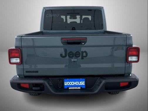 Anvil Clearcoat 2026 Jeep Gladiator Sport S