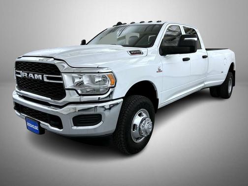 Bright White Clearcoat 2023 RAM 3500 Tradesman Crew Cab 4x4 8' Box