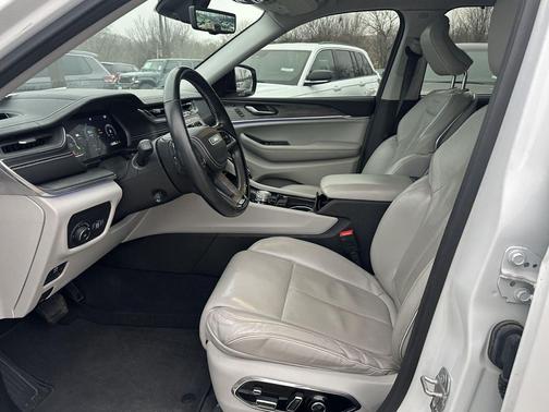 2021 Jeep Grand Cherokee L Overland