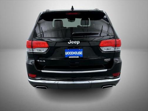 2018 Jeep Grand Cherokee Summit