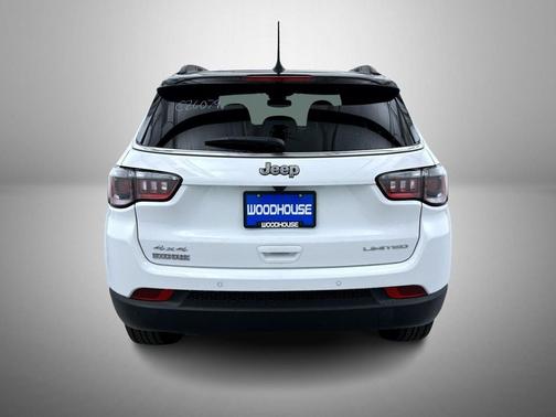 Bright White Clearcoat 2026 Jeep Compass Limited