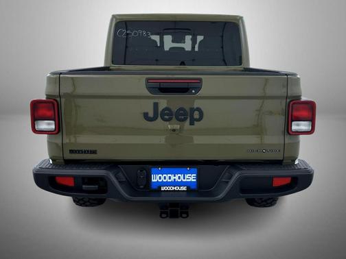 2025 Jeep Gladiator High Tide