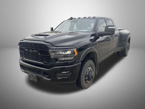 2024 RAM 3500 Limited Mega Cab 4x4 6'4' Box