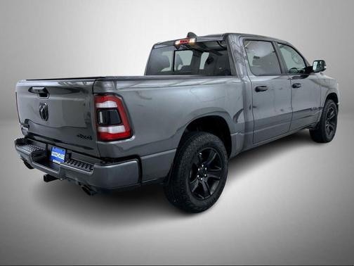 Granite Crystal Metallic Clearcoat 2024 RAM 1500 Big Horn/Lone Star