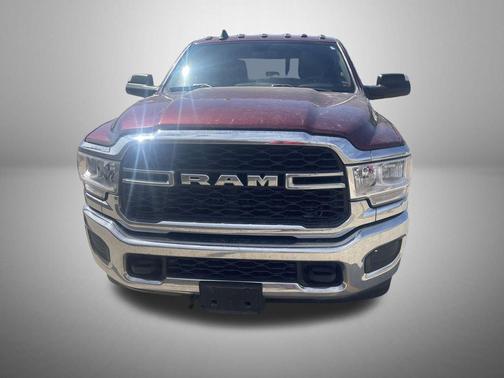 2021 RAM 3500 Tradesman Crew Cab 4x4 8' Box