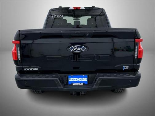 2025 Ford F-150 Lightning XLT