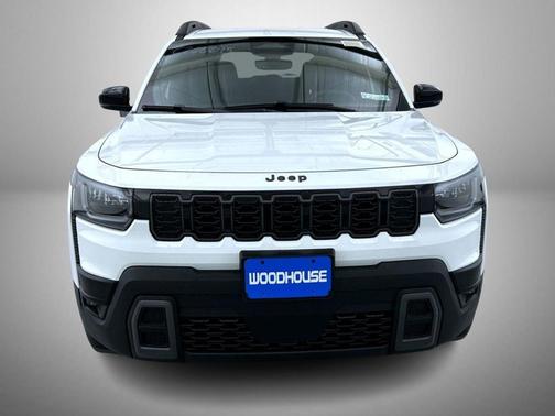 Bright White Clearcoat 2026 Jeep Cherokee Limited