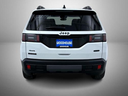 bright white clearcoat 2026 Jeep Cherokee Overland