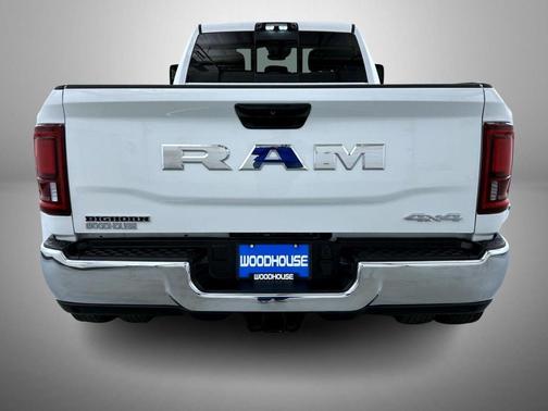 2025 RAM 3500 Big Horn Crew Cab 4x4 8' Box
