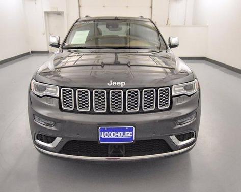 Photo 2 of 25 of 2018 Jeep Grand Cherokee Summit