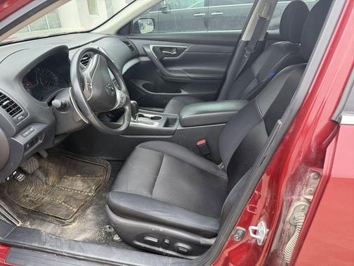 2017 Nissan Altima 2.5 SR