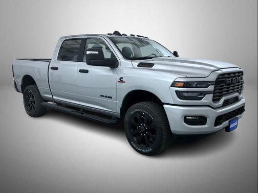 Silver Zynith 2026 RAM 2500 Big Horn Crew Cab 4x4 6'4' Box