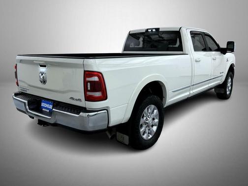 2024 RAM 3500 Limited Crew Cab 4x4 8' Box