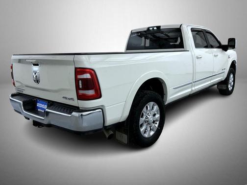 2024 RAM 3500 Limited Crew Cab 4x4 8' Box