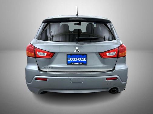 2011 Mitsubishi Outlander Sport SE