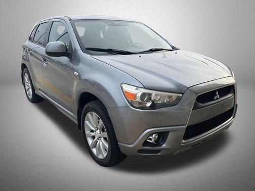 2011 Mitsubishi Outlander Sport SE