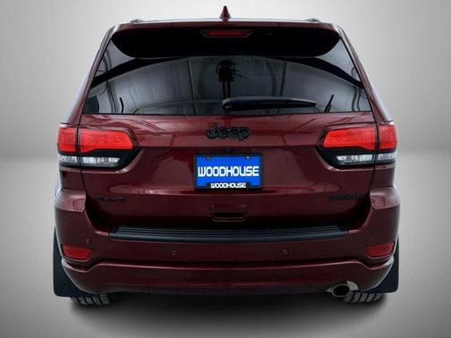 2022 Jeep Grand Cherokee Laredo