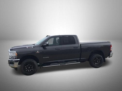 2021 RAM 2500 Big Horn Crew Cab 4x4 6'4' Box