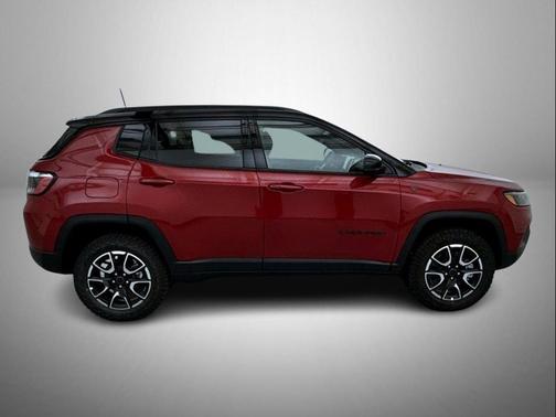 Red Hot Pearlcoat 2026 Jeep Compass Trailhawk