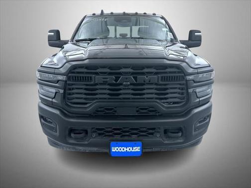 2025 RAM 2500 Tradesman Crew Cab 4x4 6'4' Box