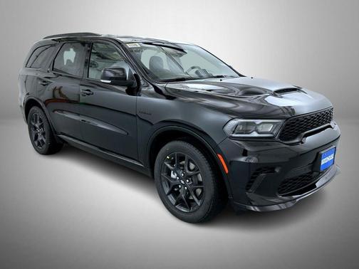 DB Black Crystal Clearcoat 2026 Dodge Durango GT Plus