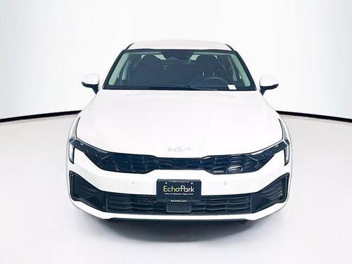 Snow White Pearl 2025 Kia K5 LXS