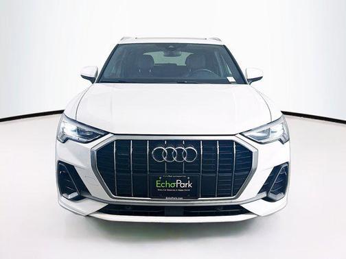 2023 Audi Q3 Premium 45 TFSI S line quattro Tiptronic