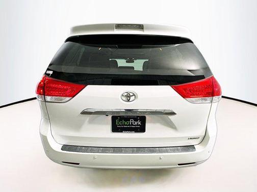 2011 Toyota Sienna Limited