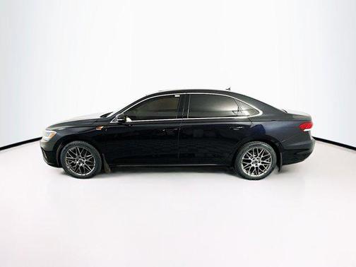2022 Volkswagen Passat 2.0T SE