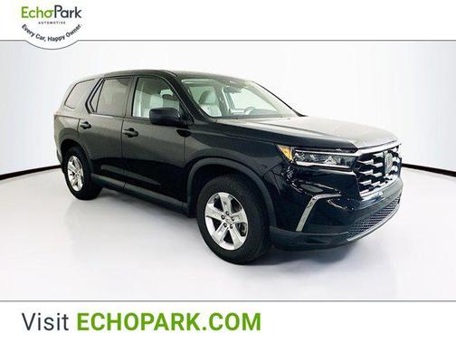 2023 Honda Pilot 2WD LX