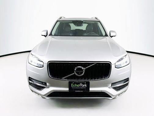 2017 Volvo XC90 T5 Momentum