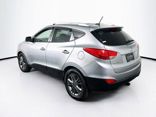 Graphite Gray Metallic 2015 Hyundai TUCSON SE