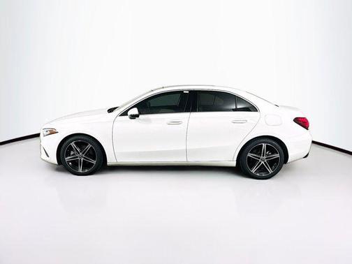 2022 Mercedes-Benz A-Class A 220