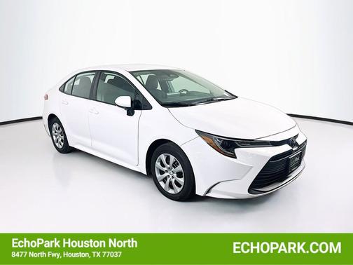 Ice Cap 2024 Toyota Corolla LE