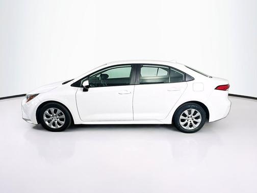 Ice Cap 2024 Toyota Corolla LE