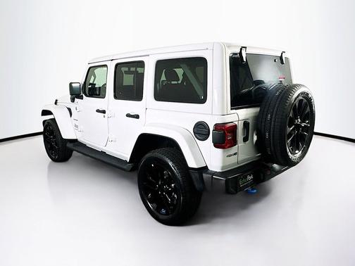 Bright White Clearcoat 2023 Jeep Wrangler 4xe Sahara