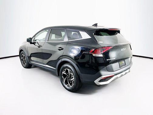 2025 Kia Sportage LX