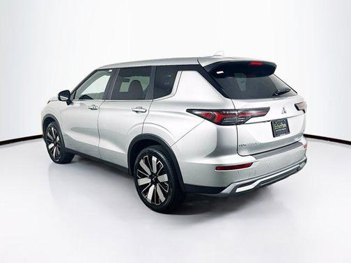 2025 Mitsubishi Outlander SE 2.5 2WD