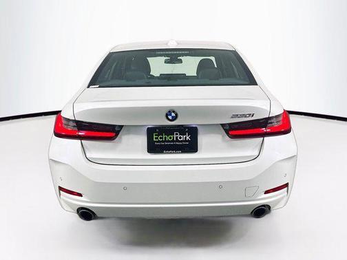 2024 BMW 330 330i