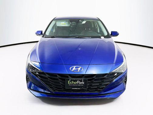 2021 Hyundai ELANTRA SE
