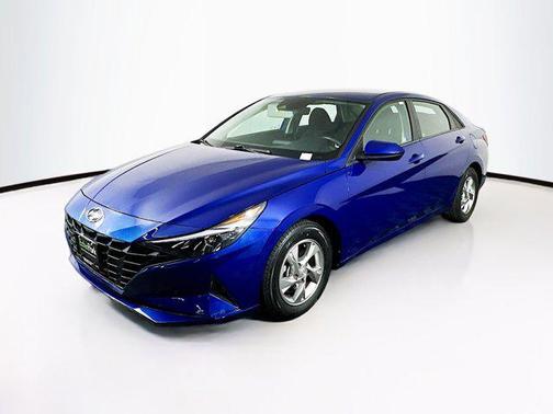2021 Hyundai ELANTRA SE