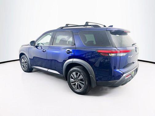 2024 Nissan Pathfinder SV 4WD