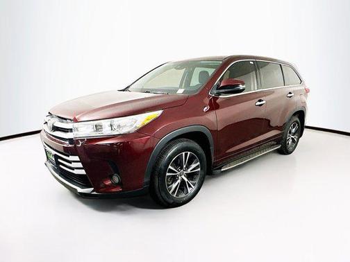 2017 Toyota Highlander LE Plus