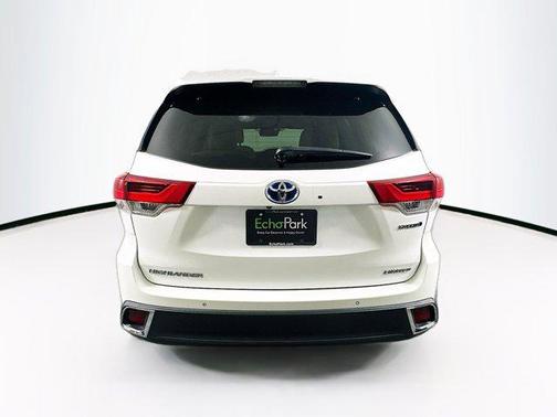 2017 Toyota Highlander Hybrid Platinum