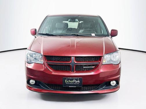 Octane Red Pearlcoat 2019 Dodge Grand Caravan GT