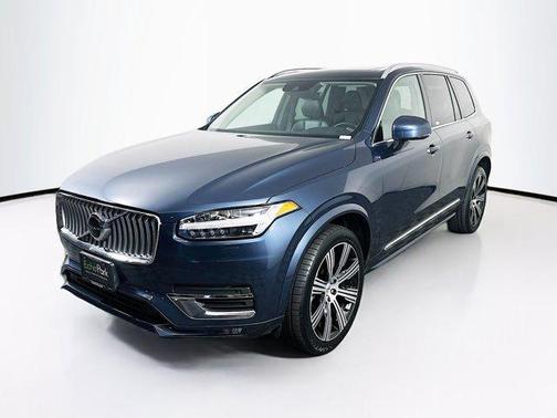 2022 Volvo XC90 T6 Inscription