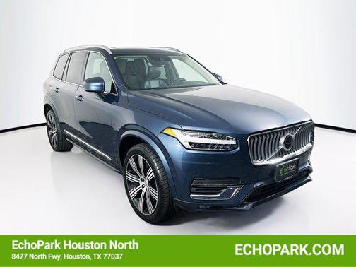 2022 Volvo XC90 T6 Inscription