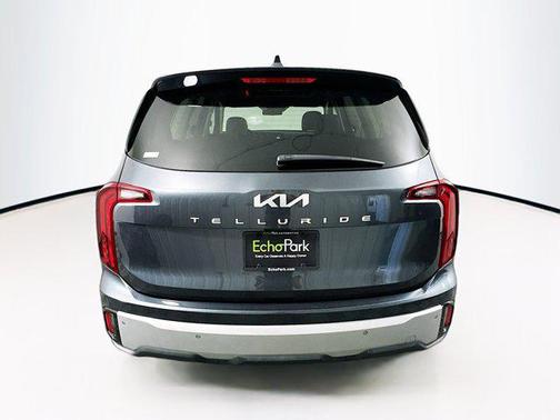 2024 Kia Telluride LX