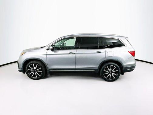 2019 Honda Pilot Touring 8-Passenger