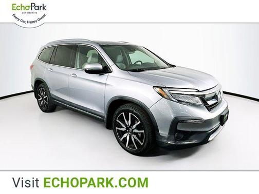 2019 Honda Pilot Touring 8-Passenger